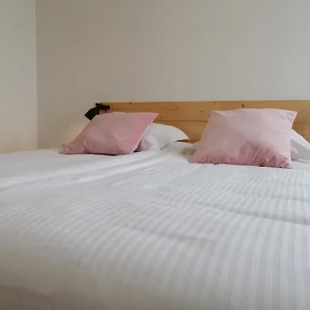 Haven 7 Bed & Breakfast *