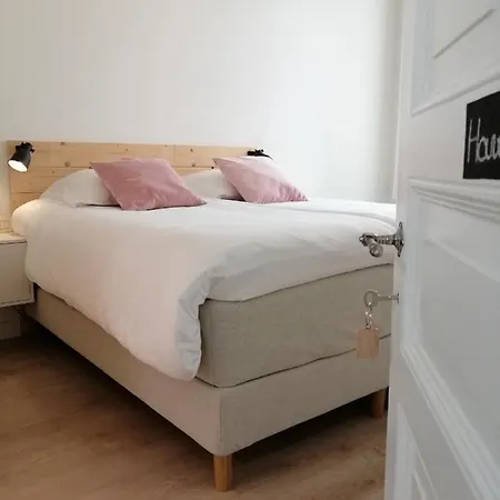 Haven 7 Bed & Breakfast *
